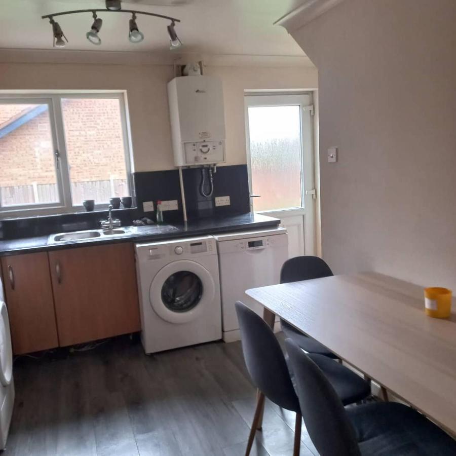 Hamilton 3 Bedrooms 10 Minutes From City Centre Leicester Esterno foto